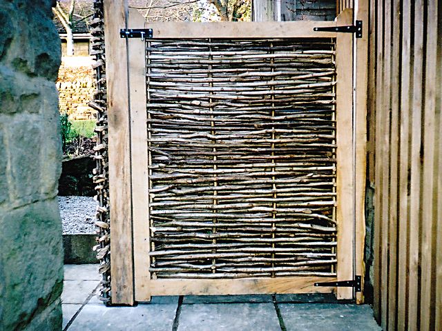 Oak and chestnut gates
All of our gates are made of oak or chestnut with mortice and tennon joints, held tight with oak pegs. 